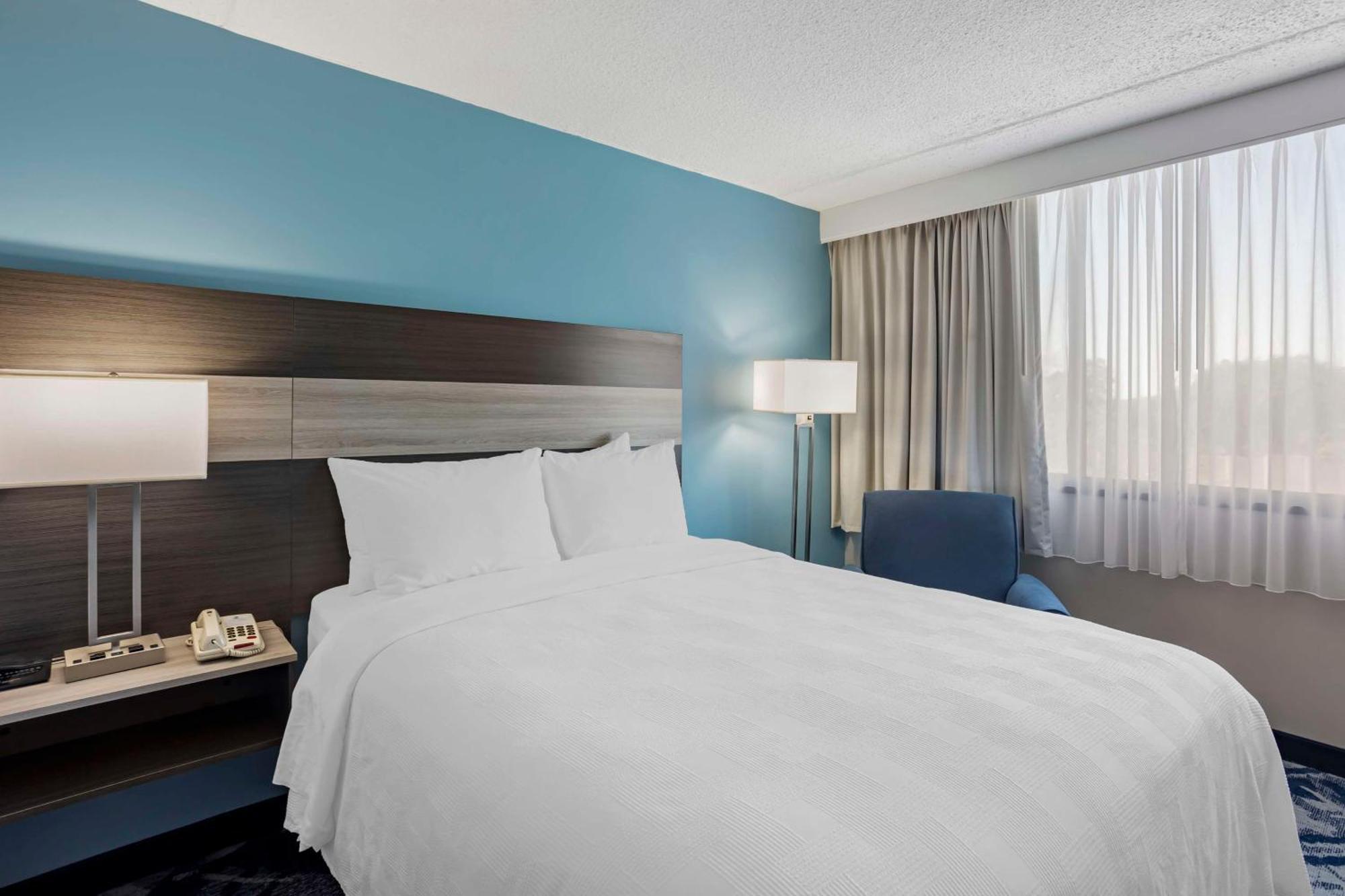 Best Western Rutgers University Hotel East Brunswick Ngoại thất bức ảnh