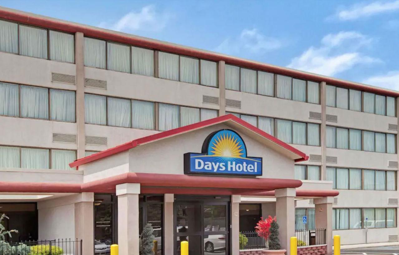 Best Western Rutgers University Hotel East Brunswick Ngoại thất bức ảnh