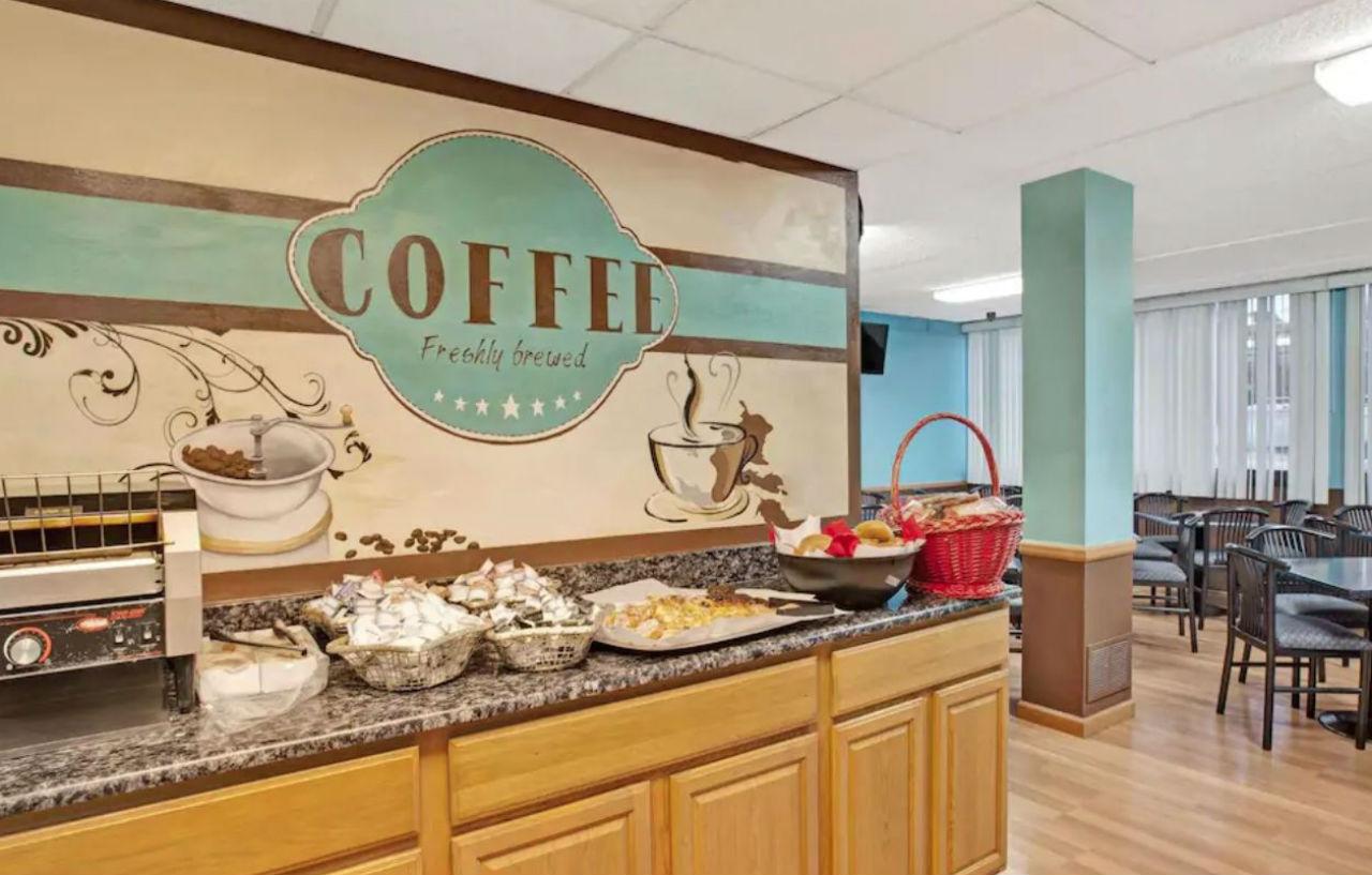 Best Western Rutgers University Hotel East Brunswick Ngoại thất bức ảnh